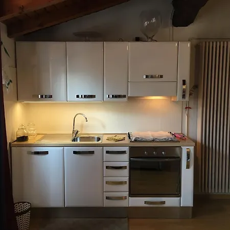 Apartment 1652 *